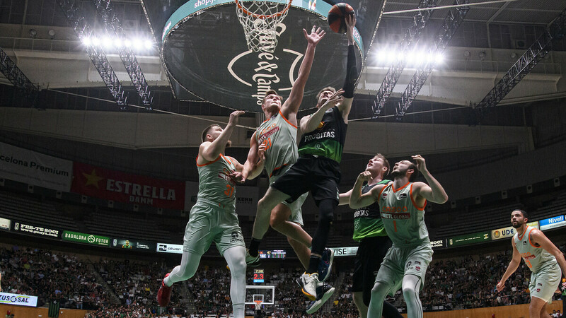 Joventut Badalona fulmina a Cazoo Baskonia y se mete en semifinales (83-76)