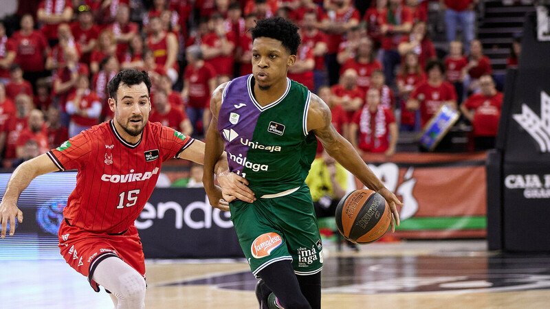 Un firme Unicaja gana con contundencia al Coviran Granada (62-90)