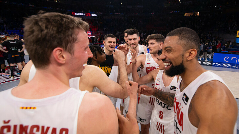 El Bàsquet Girona celebra su salvación a lo grande en Vitoria (92-96)