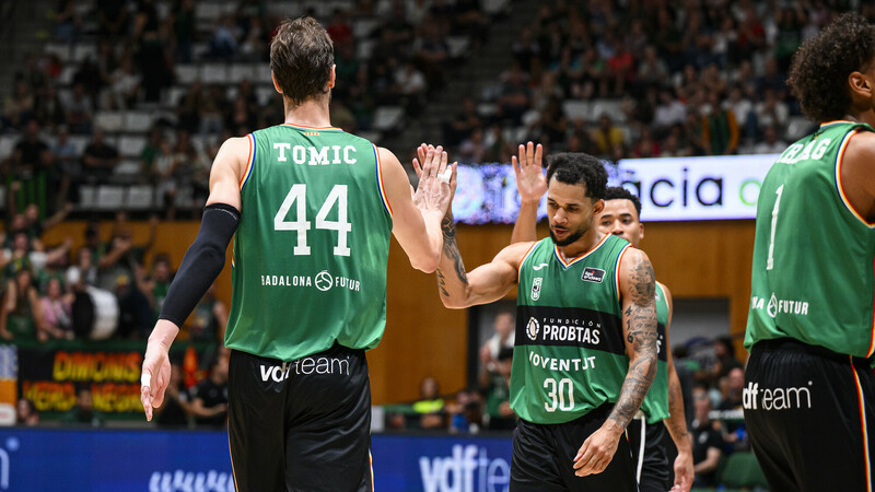 El Joventut se da un festín frente al UCAM Murcia (91-76)