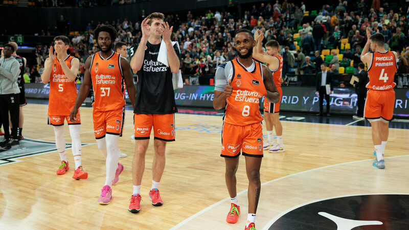 Valencia Basket toma Miribilla con remontada en la segunda mitad (98-103)