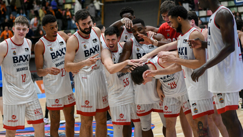 El BAXI Manresa logra su primera victoria a domicilio en A Coruña (74-89)