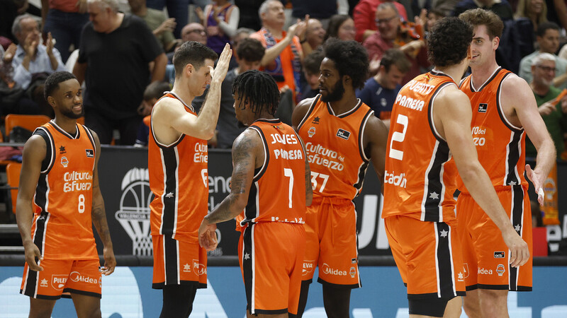 El Valencia Basket roza el récord histórico acb de triples y asistencias