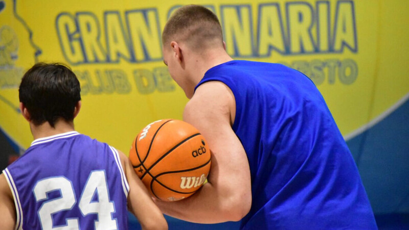 Baloncesto como herramienta integradora con Compromiso Granca