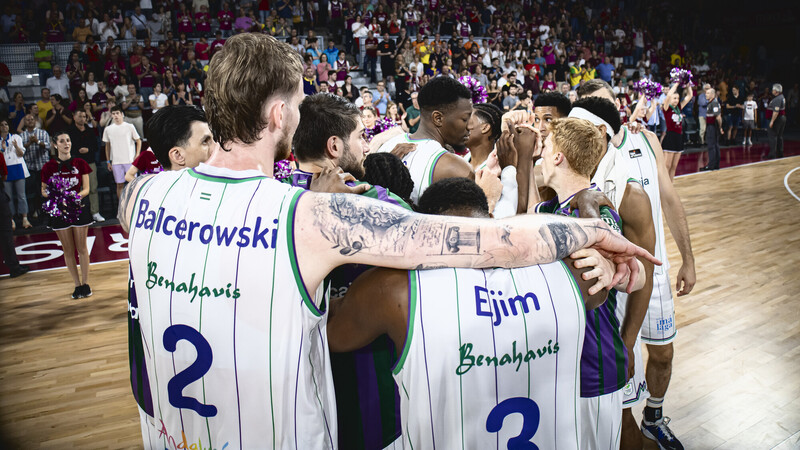 El Unicaja se impone en la cancha del Hiopos Lleida (69-98)