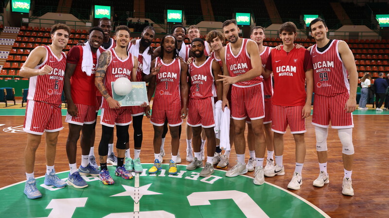 El UCAM Murcia CB se lleva el Torneo de Limoges