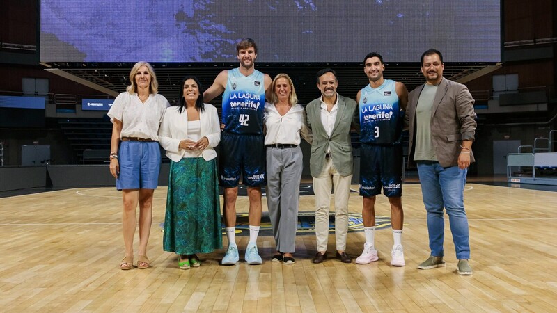 La Laguna Tenerife desvela su nueva equipación especial: ‘La Rapadura’
