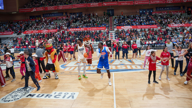 El Partido del Recreo IV re&uacute;ne a 7.500 j&oacute;venes