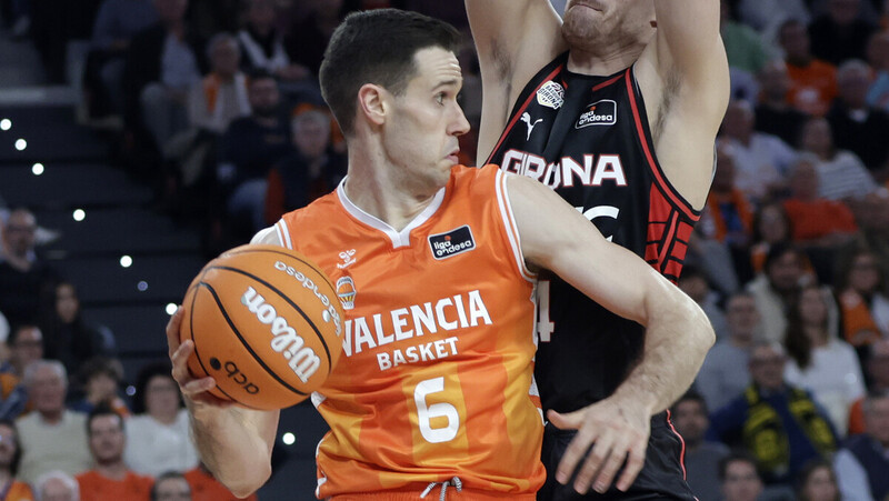 Xabi L&oacute;pez-Arostegui sufre una lesi&oacute;n muscular en la pierna derecha