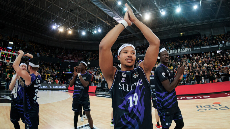 El Surne Bilbao mantiene su invicto en Miribilla (93-75)