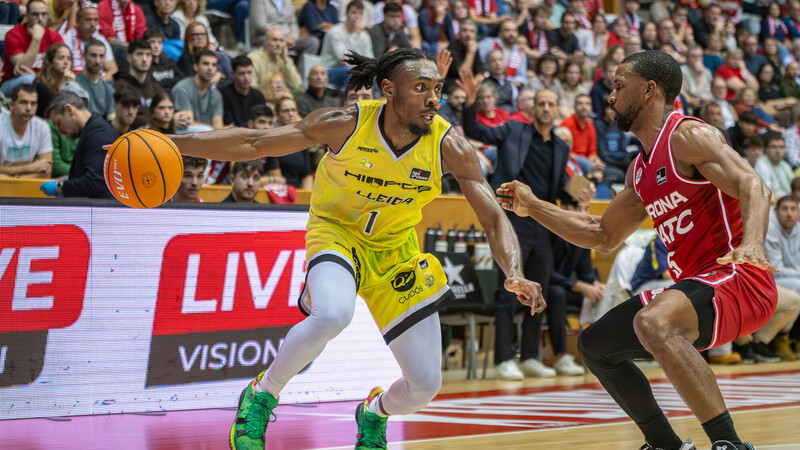 James Batemon, Jugador de la Jornada 12