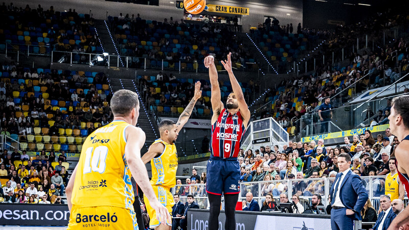 El Kosner Baskonia domina al Dreamland Gran Canaria