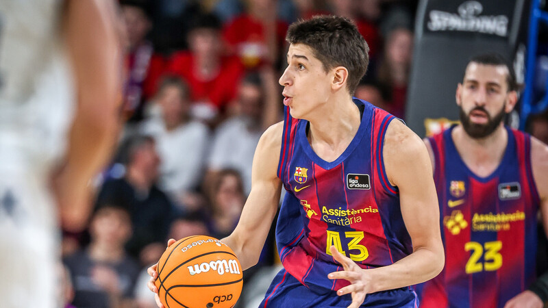 Kusturica rompe r&eacute;cords de precocidad en el Bar&ccedil;a 