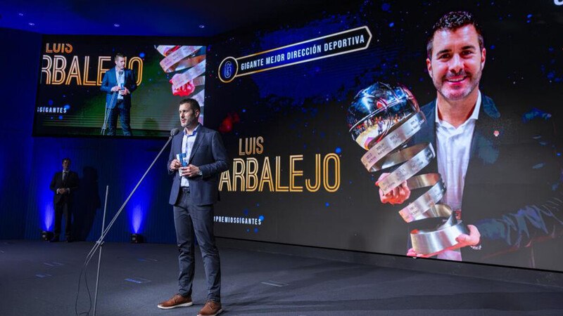 Luis Arbalejo, en el Valencia Basket hasta 2030