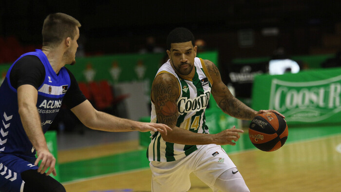 Feldeine conduce al Coosur Betis al triunfo (74-62)