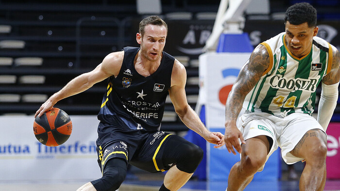 Iberostar Tenerife reacciona y suma trabajado triunfo ante Real Betis