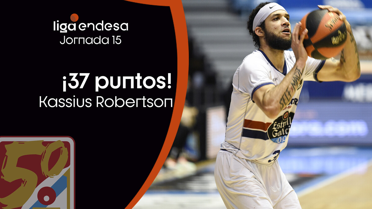 Kassius Robertson en modo metralleta; ¡37 puntos con 9 triples!