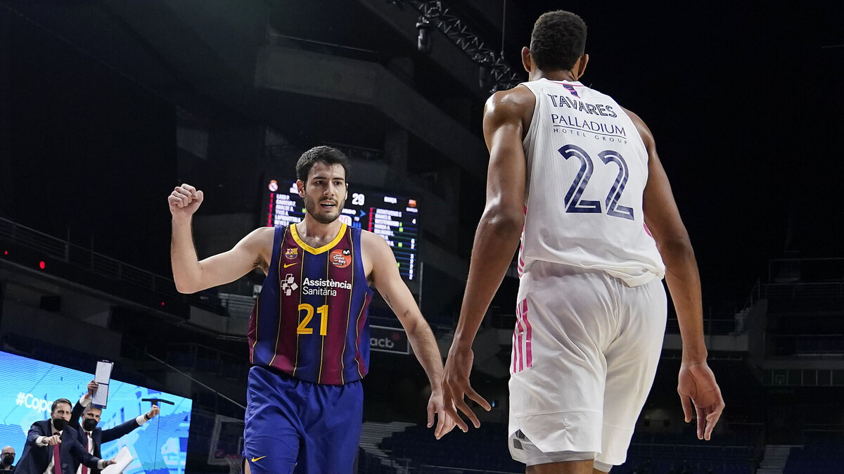 Abrines: ¡8 de 8 en triples en la Copa!