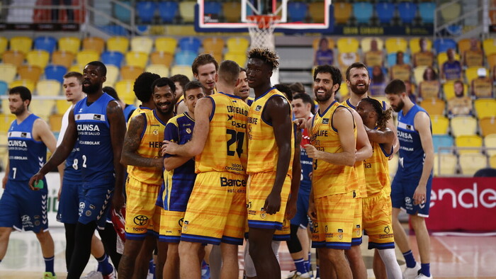 Herbalife Gran Canaria tira de paciencia para vencer al Acunsa GBC