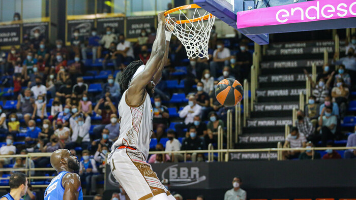 El Hereda San Pablo Burgos estira su racha en Fuenlabrada (91-96)