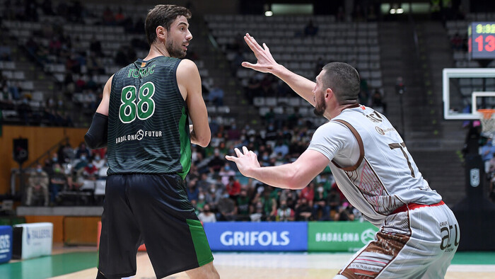 Un Tomic colosal decide ante Hereda San Pablo Burgos (82-65)