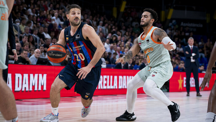 El Barça seca al Cazoo Baskonia tras el descanso (89-74)