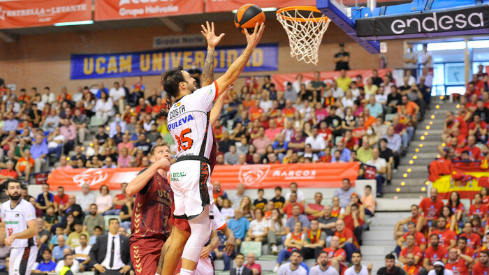 El Coviran Granada, al son de Cristiano Felicio, gana en Murcia (82-89)