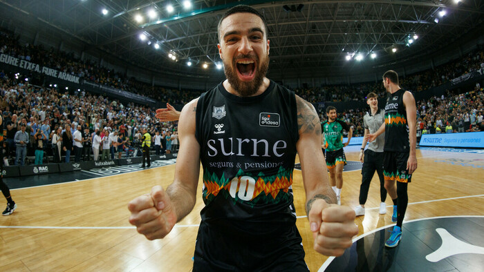 Un 12-0 impulsa a un Surne Bilbao Basket imparable (71-65)