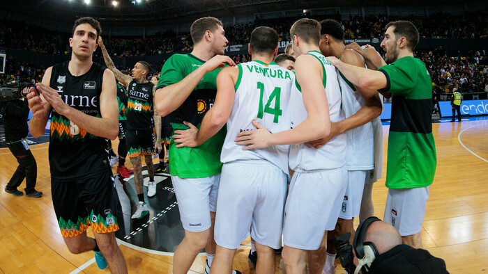 La Penya anestesia tras el descanso al Surne Bilbao Basket (51-70)