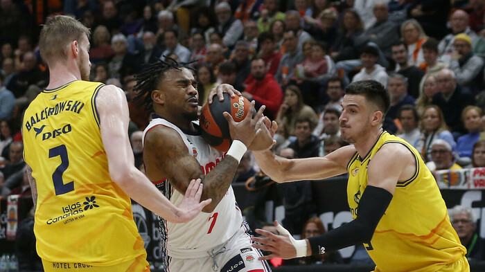 Chris Jones decide en el último cuarto para Valencia Basket (82-76)