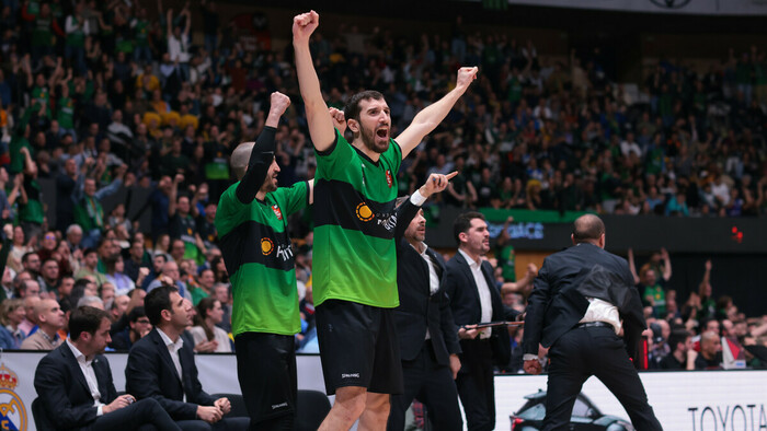 Joventut firma la mitad más anotadora del siglo en un partido de Copa 