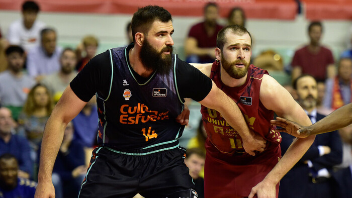 Bojan Dubljevic, sexto jugador en lograr 2.000 rebotes con un club acb